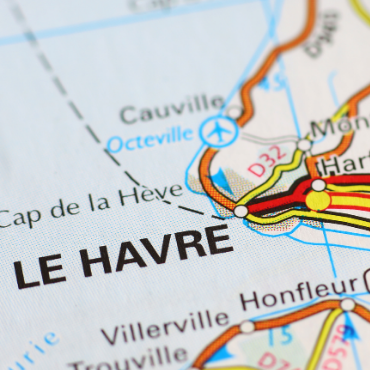 Paris to Le Havre One way Private Transfer Trip, with Optional Tourist Stops (TRF-HAVRE)