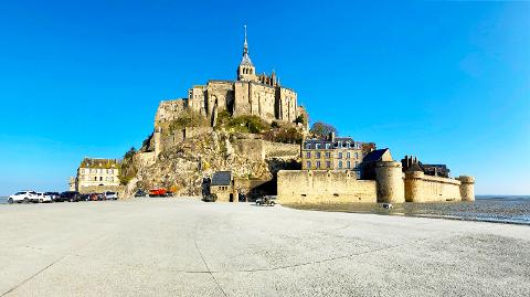 Mont Saint Michel Private Day Trip from Paris (T50-VIP)