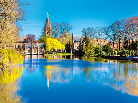 Private Day-Trip from Paris to Bruges The pearl of the Flanders (T08-VIP)